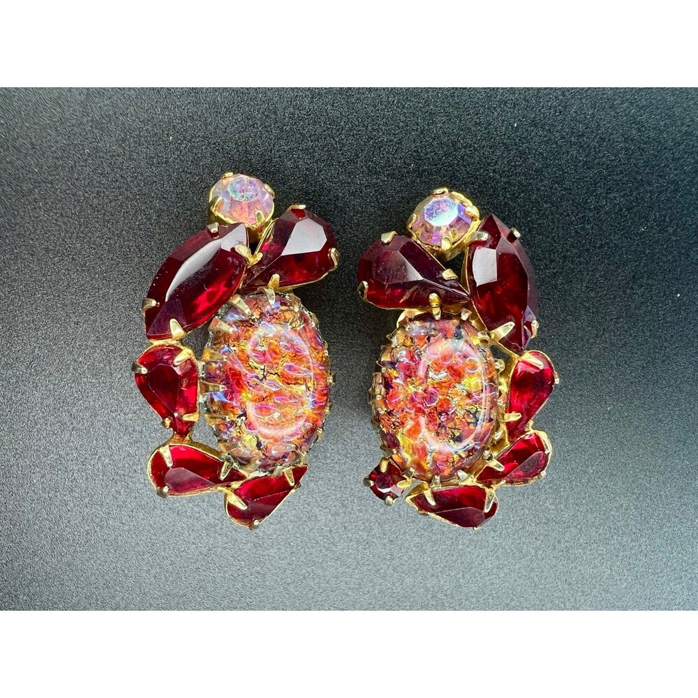 Vintage D&E Juliana Red Art Cabochon & Ruby Rhinestone Clip Earrings (page 115)